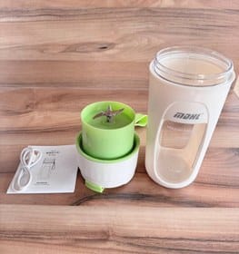 Usb Rechargeable Juicer Blender- 8 Blades