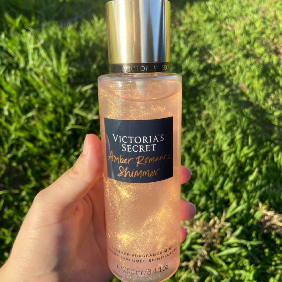 Victoria's Secret Amber Romance Shimmer Fragrance Mist - 250ML