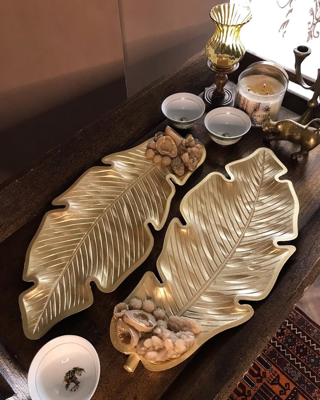 Lanceolate Style Leaf Wooden Tray