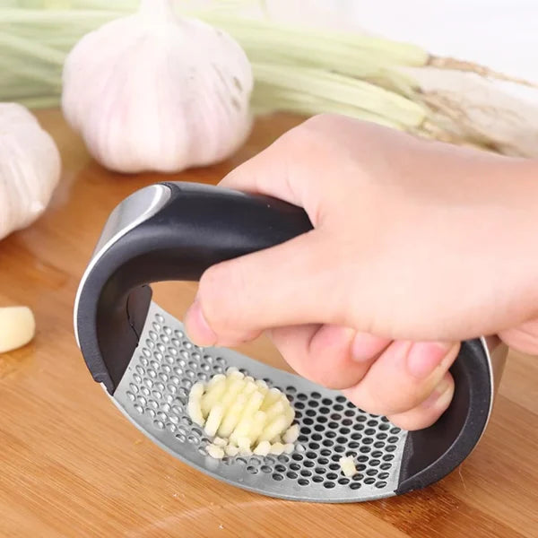 Manual Garlic Press Handheld Stainless Steel Ginger Garlic Curve Mincer Chopping